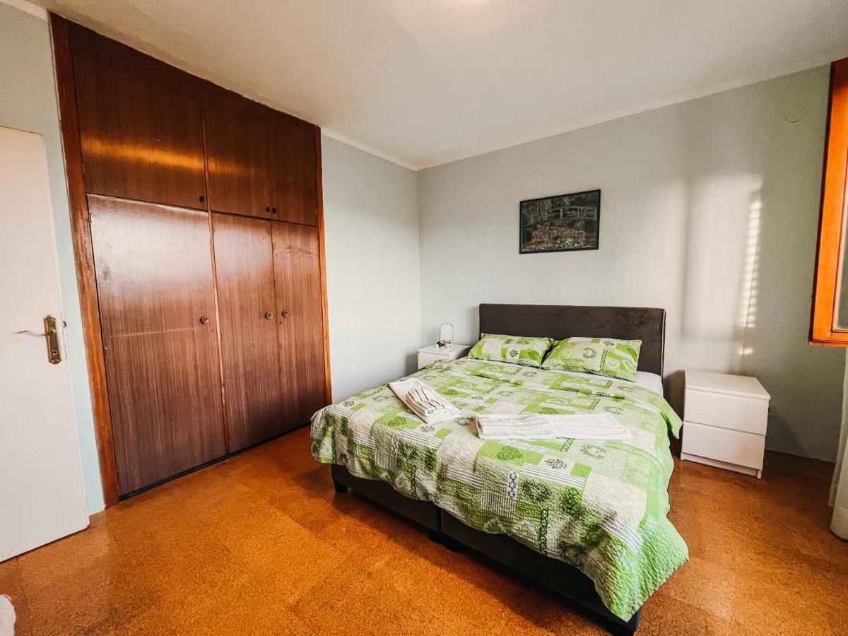 Vladivostok Apartments Tivat Eksteriør bilde