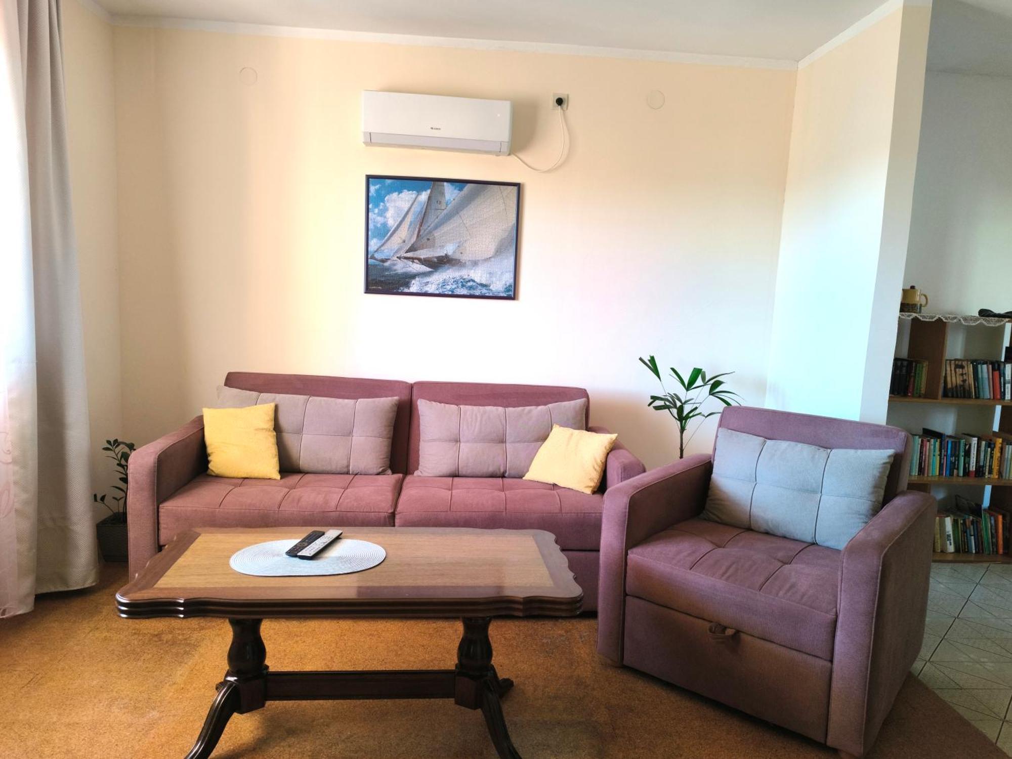 Vladivostok Apartments Tivat Eksteriør bilde